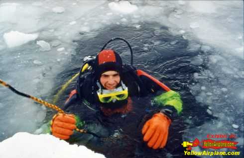 Photo of Chris Pala Scuba Diving, Ice Diving, under the Geographic North Pole