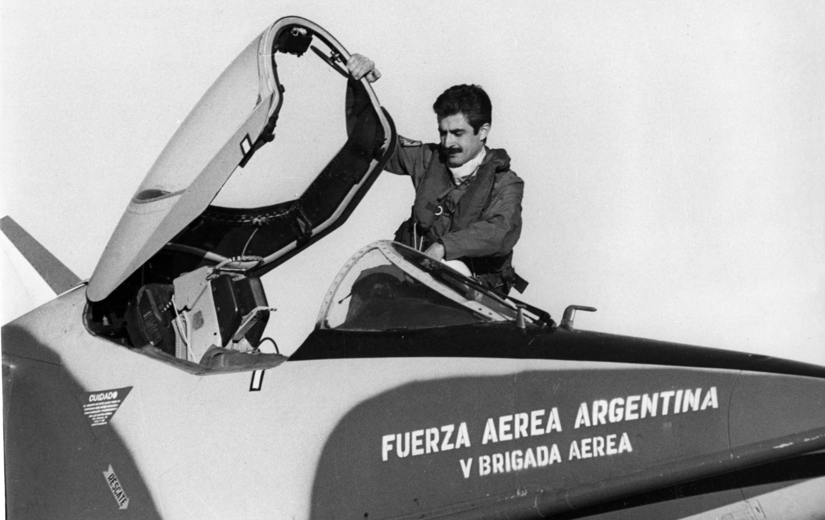 A-4 Skyhawk jet fighter  Pilot Pablo Carballo from Argentina