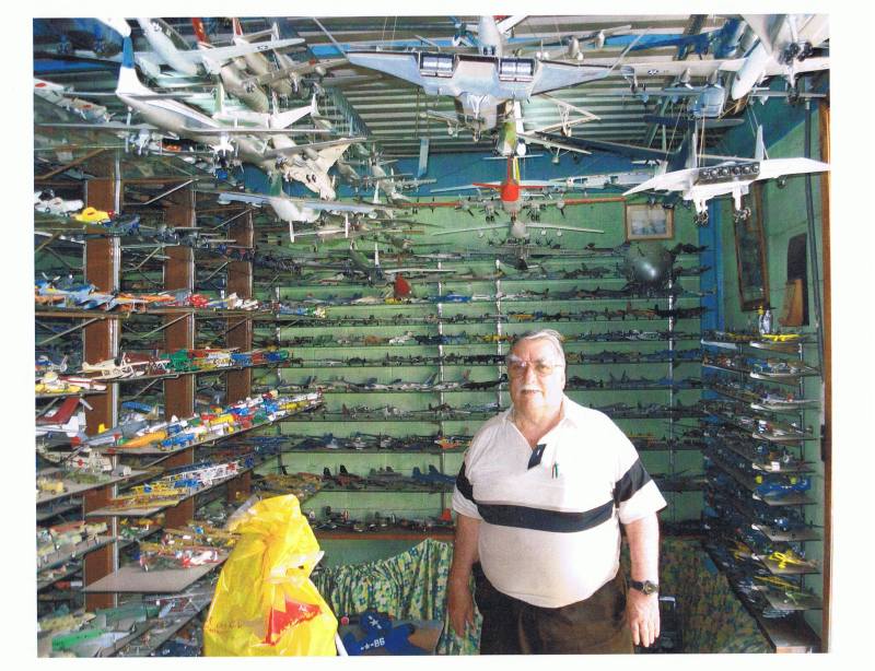Roberto Perez Dominguez and his Huge Collection of Model Airplanes