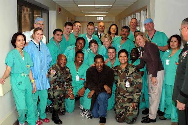 Denzel Washington and the Veterans Hospital VA Staff