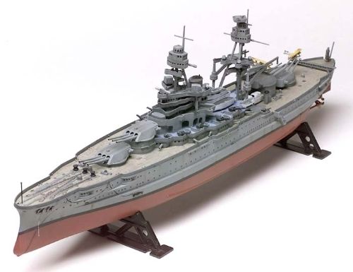 USS Arizona Battleship model