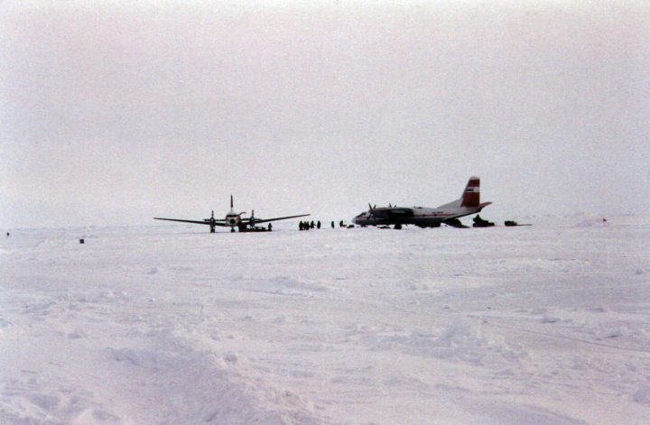 Cool Picture Site, Antonov An-26 Cargo plane on the all ice runway at Camp Barneo near the North Pole