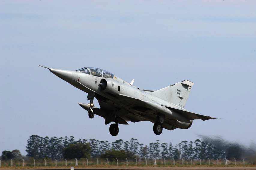 Dagger C430 Jet Fighter take off, Argentina