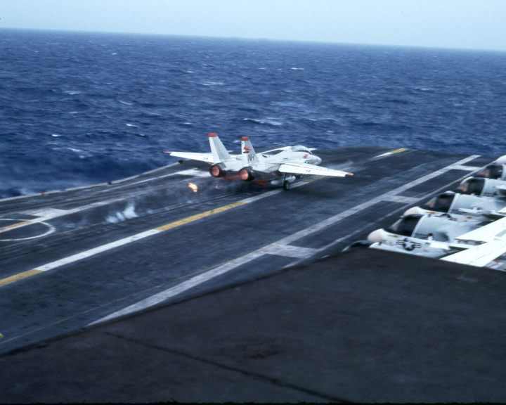 Look at the fireball coming out of this f14 tomcat